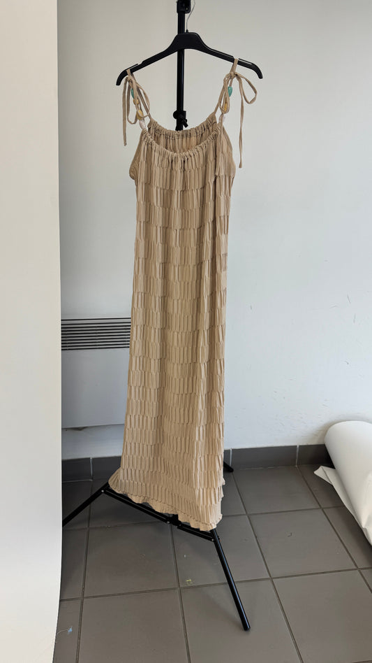 Robe SERINA - P1